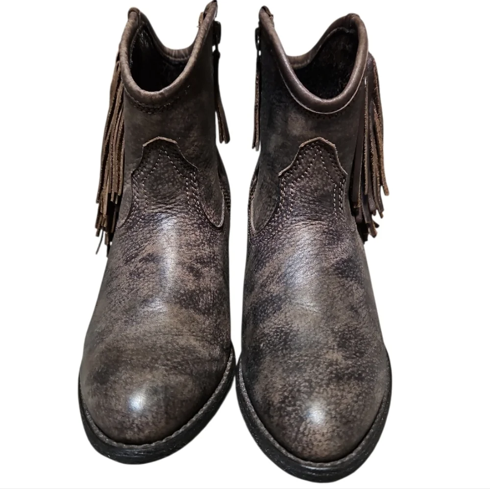 Ariat Duchess Brown Leather Fringe Ankle Boots